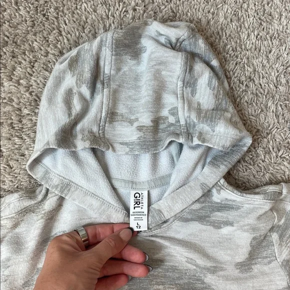 Athleta Girl Light Weight Camo Hoodie - Picture 7 of 8